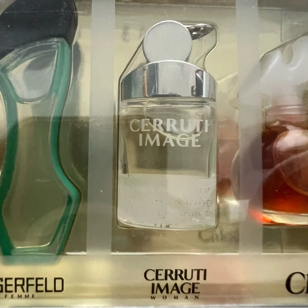 Designer Collection Mini Premium Perfume Set - Picture 3 of 11